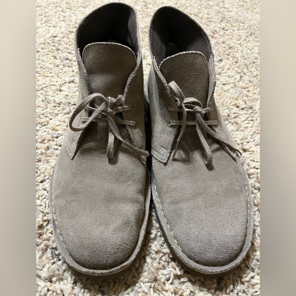 Clark’s Men's Suede Desert Boots